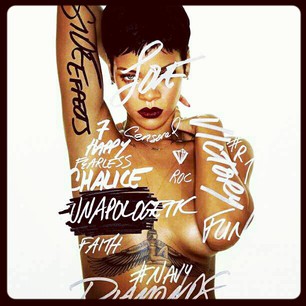 “Рианна” шинэ цомогтоо зориулан нүцгэлжээ